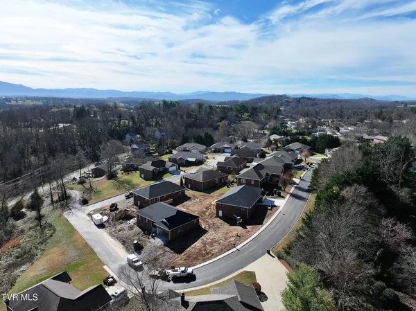 $415,000 | 124 Keeneland Circle, Greeneville, TN 37743