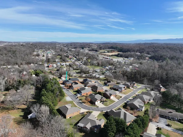 $415,000 | 124 Keeneland Circle, Greeneville, TN 37743