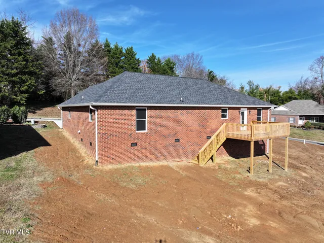 $425,000 | 124 Keeneland Circle, Greeneville, TN 37743