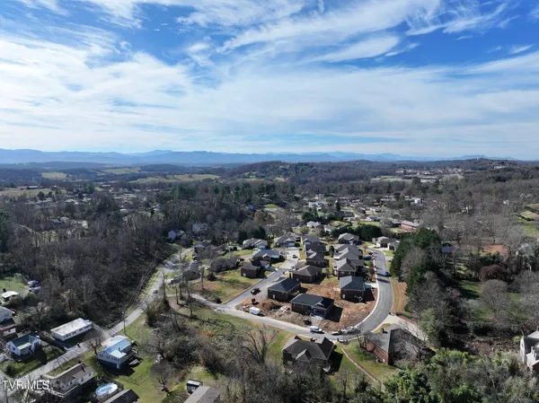 $415,000 | 124 Keeneland Circle, Greeneville, TN 37743