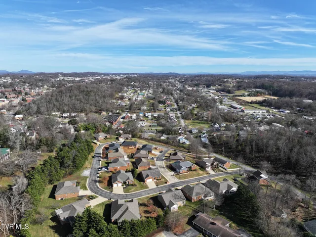 $425,000 | 124 Keeneland Circle, Greeneville, TN 37743