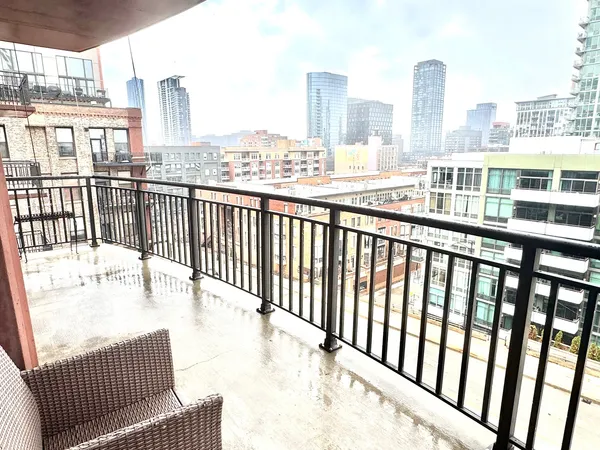 $2,800 | 330 North Jefferson Street, Unit 807, Chicago, IL 60661