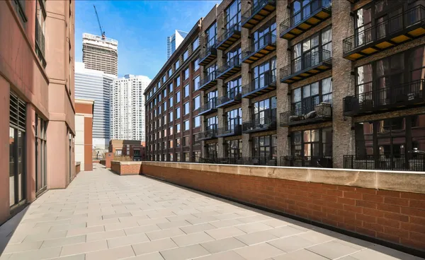 $2,800 | 330 North Jefferson Street, Unit 807, Chicago, IL 60661