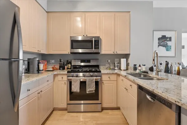 $2,800 | 330 North Jefferson Street, Unit 807, Chicago, IL 60661