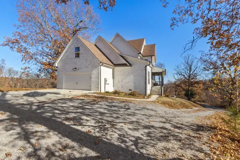$2,690,000 | 329 Happy Hollow Road, Goodlettsville, TN 37072