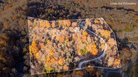 $2,690,000 | 329 Happy Hollow Road, Goodlettsville, TN 37072