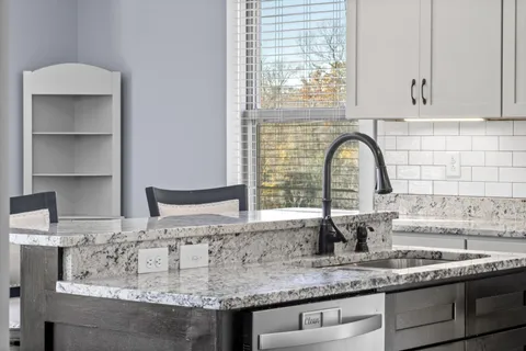 $2,690,000 | 329 Happy Hollow Road, Goodlettsville, TN 37072