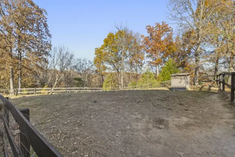 $2,690,000 | 329 Happy Hollow Road, Goodlettsville, TN 37072