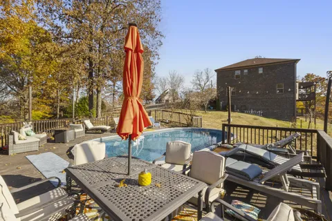 $2,690,000 | 329 Happy Hollow Road, Goodlettsville, TN 37072
