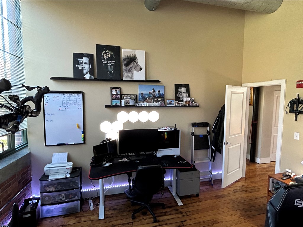 180 Allen Street, Unit 203 Woonsocket, RI 02895 - Photo 11 of 15 Gallery Image 11