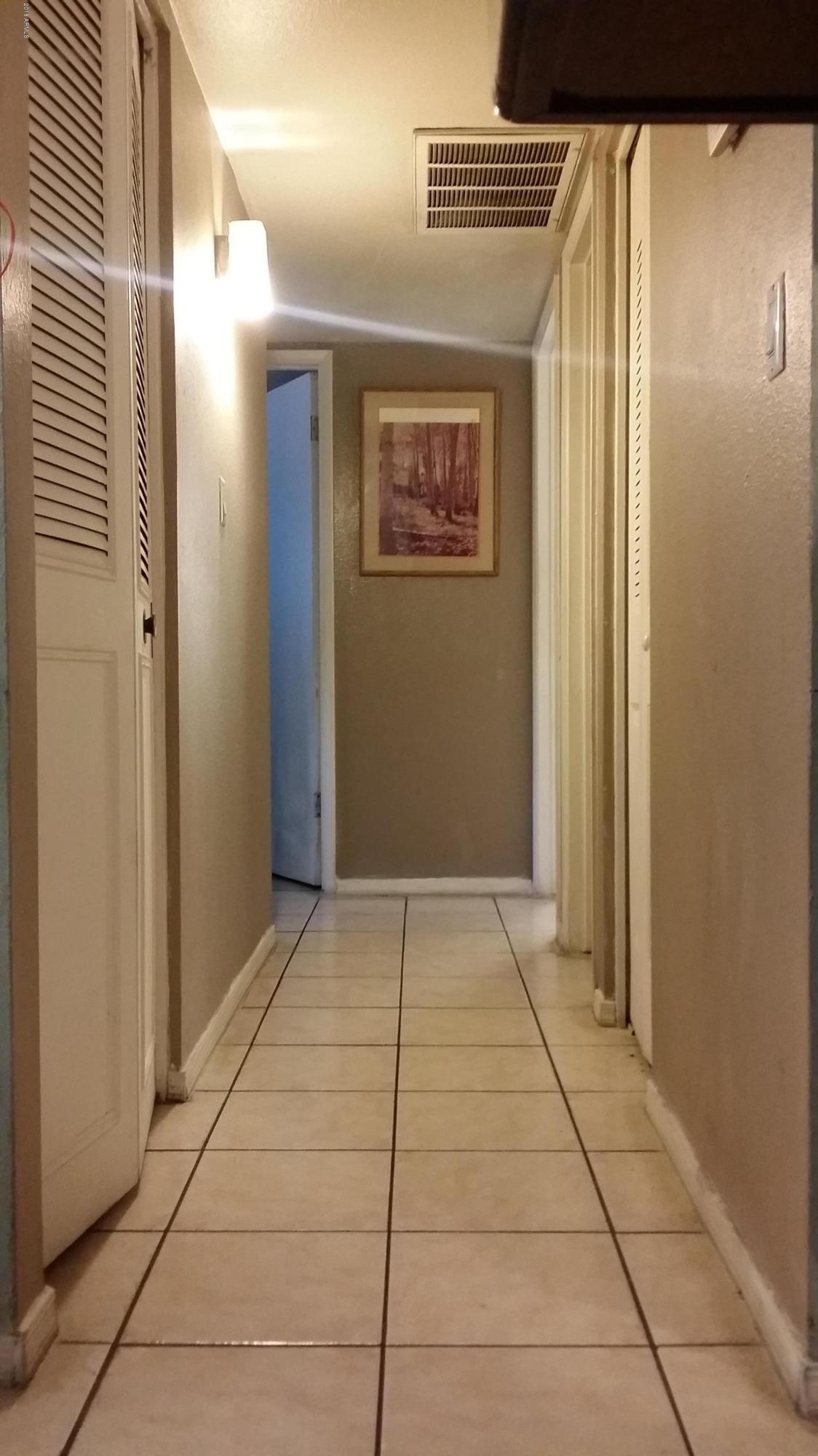 830 South Dobson Road, Unit 4 Mesa, AZ 85202 - Photo 8 of 13 Dobson Rd 4 Hallway