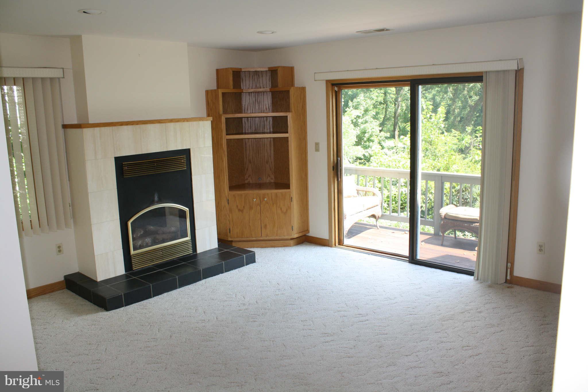 1605 Riverside Drive Annapolis, MD 21409 - Photo 18 of 28 Family Room