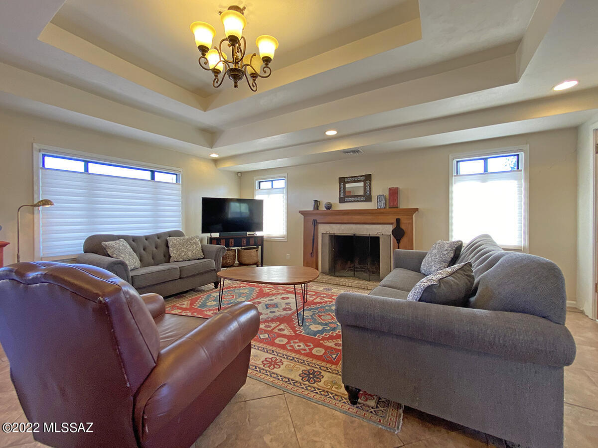 2250 East Kleindale Road Tucson, AZ 85719 - Photo 5 of 42 Gallery Image 5