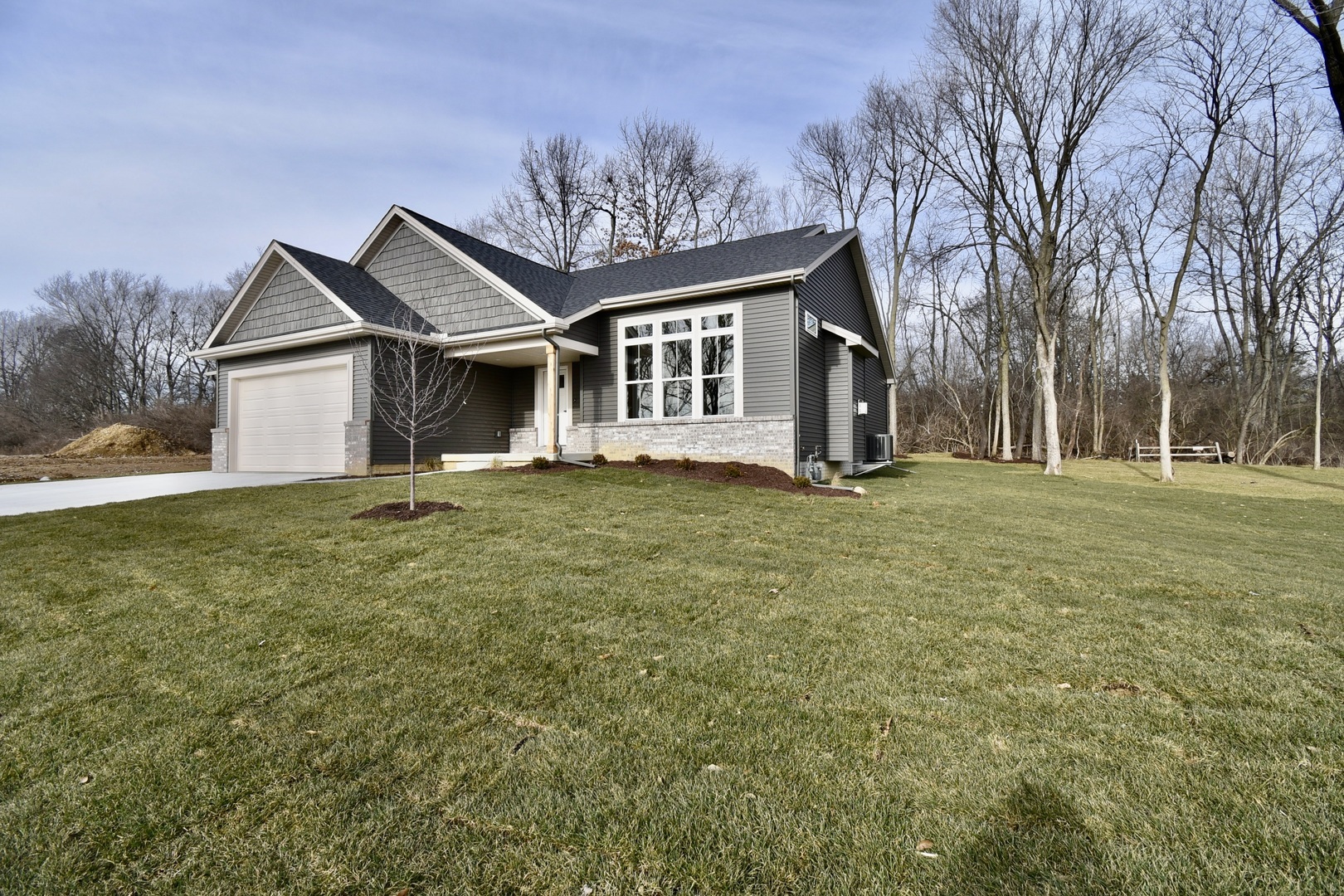 2489 Stanfield Lane Normal, IL 61761 - Photo 2 of 12 Gallery Image 2