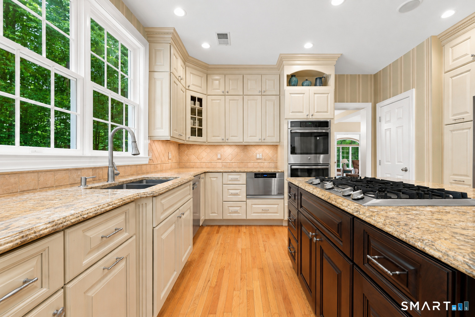 4 Whitewood Road Newtown, CT 06470 - Photo 12 of 40 Gallery Image 12