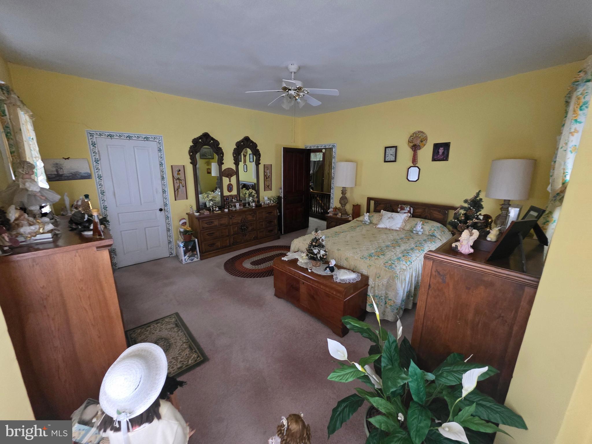178 West Main Street Windsor, PA 17366 - Photo 35 of 46 a living room with furniture