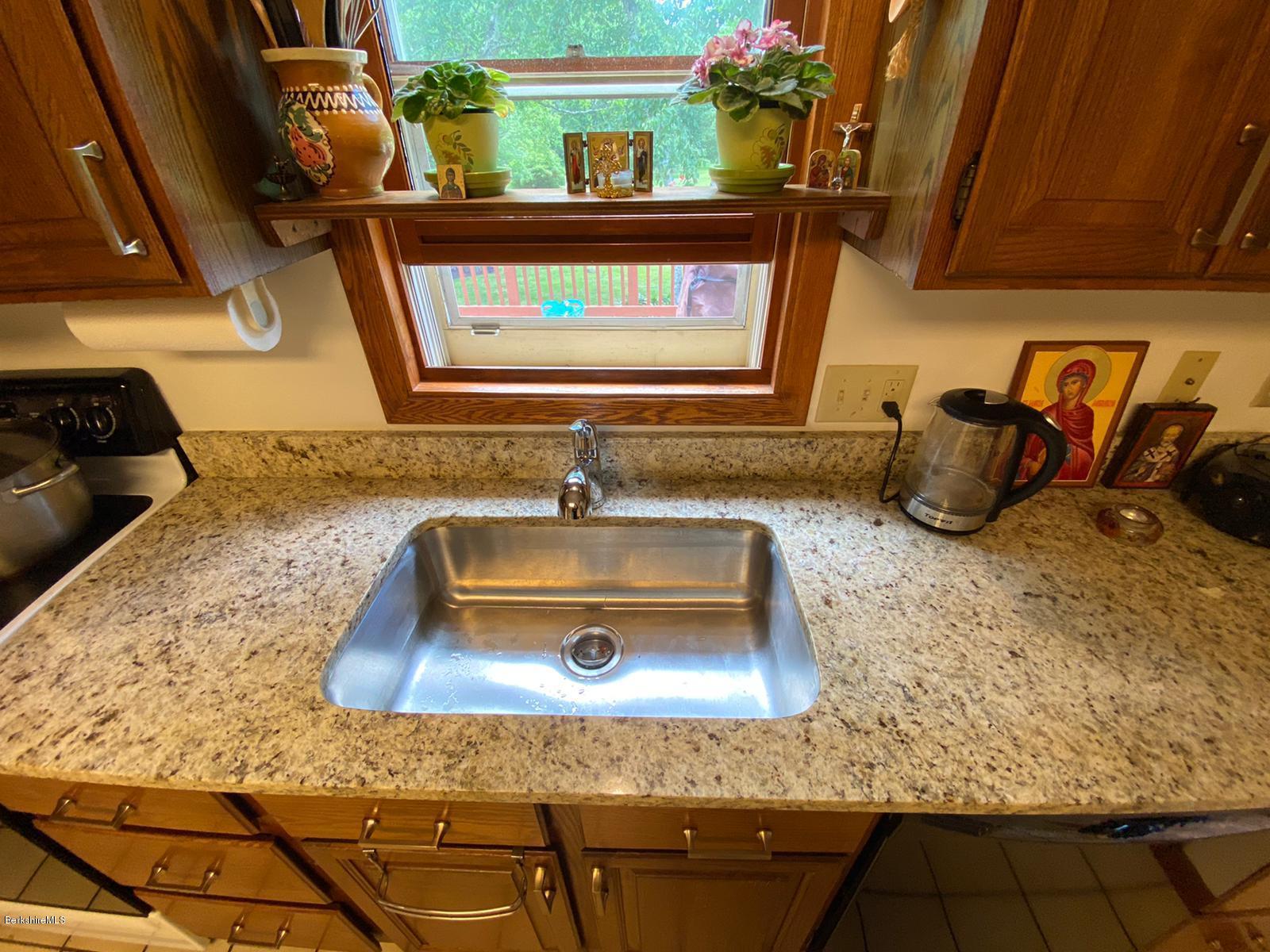 284 Dalton Division Road Pittsfield, MA 01201 - Photo 11 of 39 Kitchen