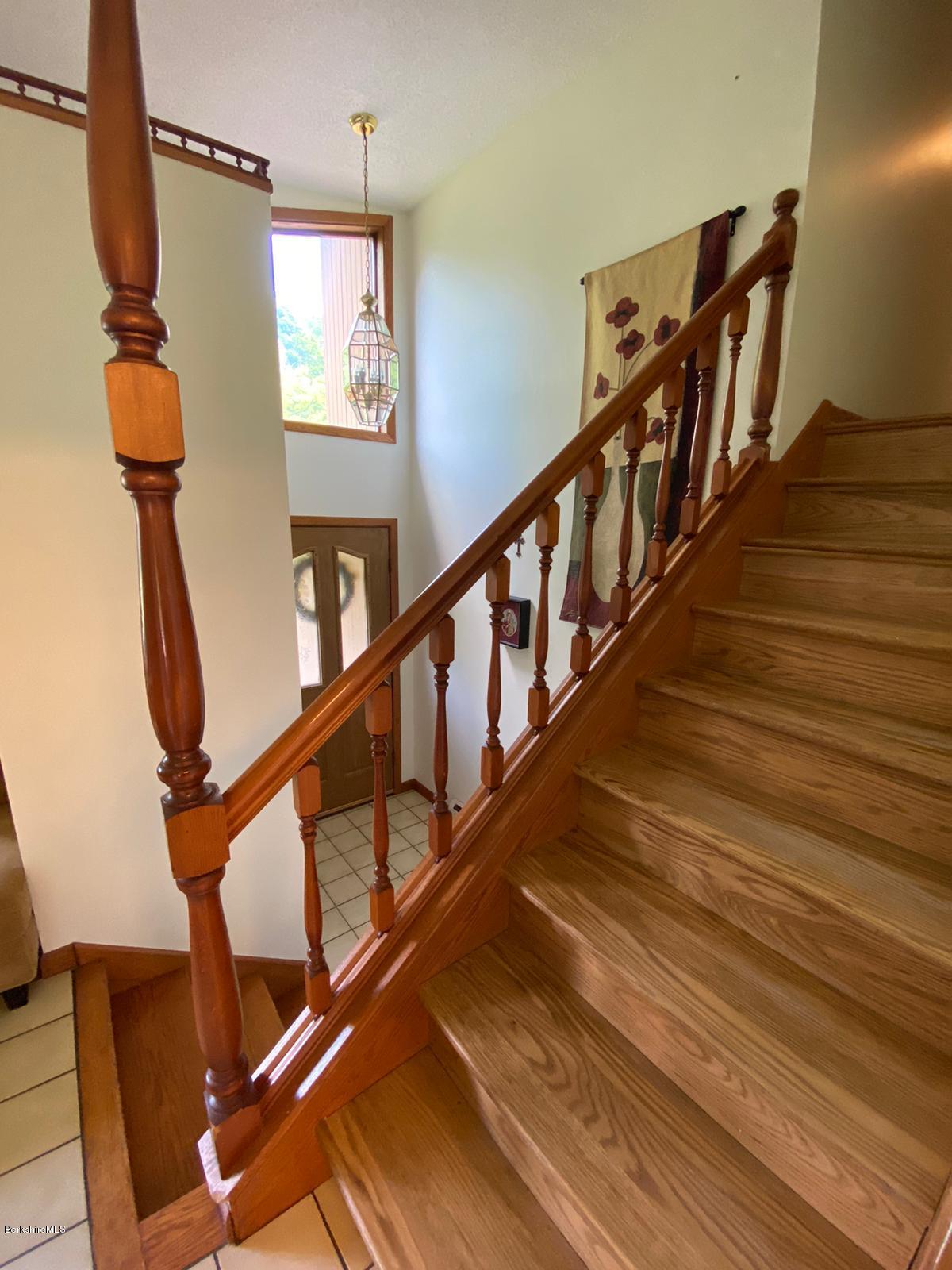 284 Dalton Division Road Pittsfield, MA 01201 - Photo 16 of 39 Stairway