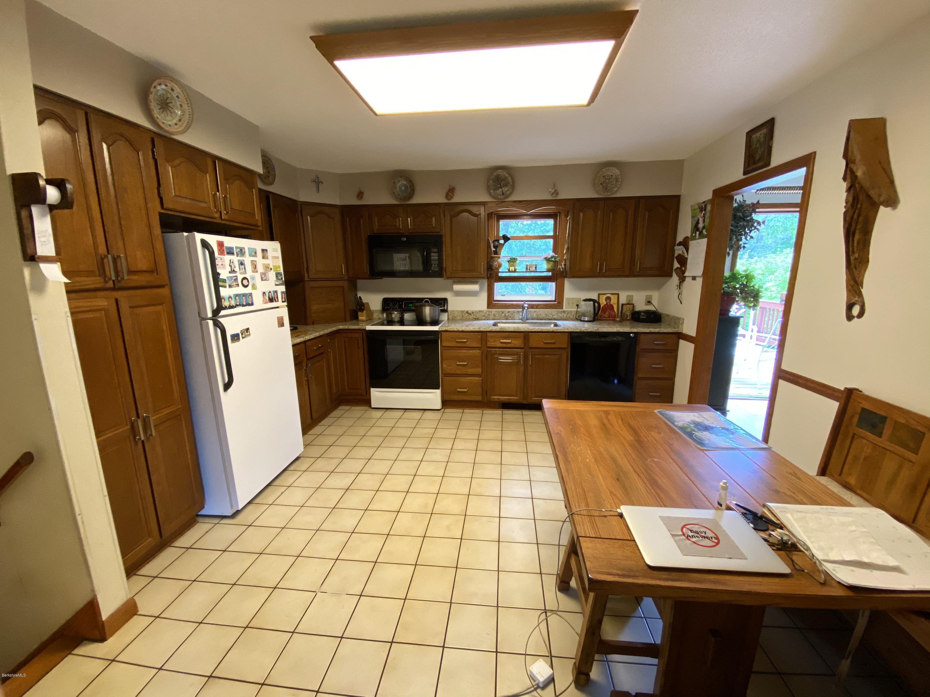 284 Dalton Division Road Pittsfield, MA 01201 - Photo 9 of 39 Kitchen