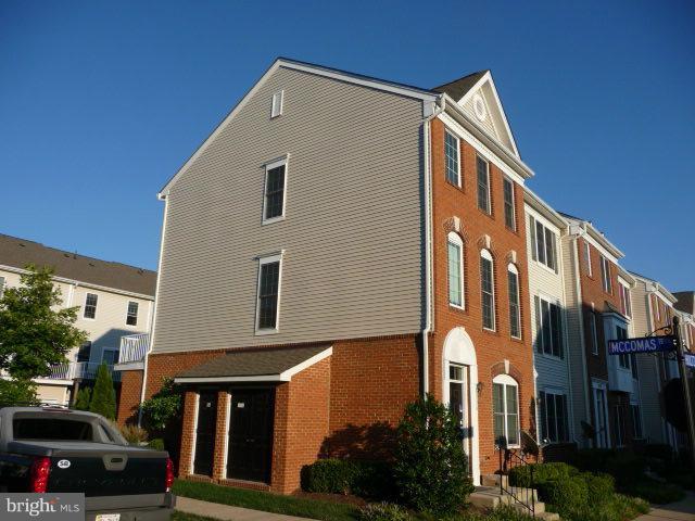 25136 Shultz Terrace, Unit 56A Chantilly, VA 20152 - Photo 1 of 21 Exterior (General)