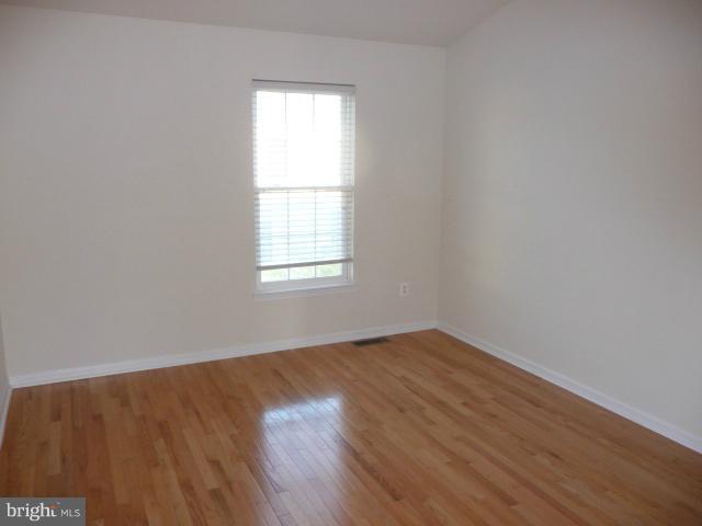 25136 Shultz Terrace, Unit 56A Chantilly, VA 20152 - Photo 4 of 21 Bedroom 2