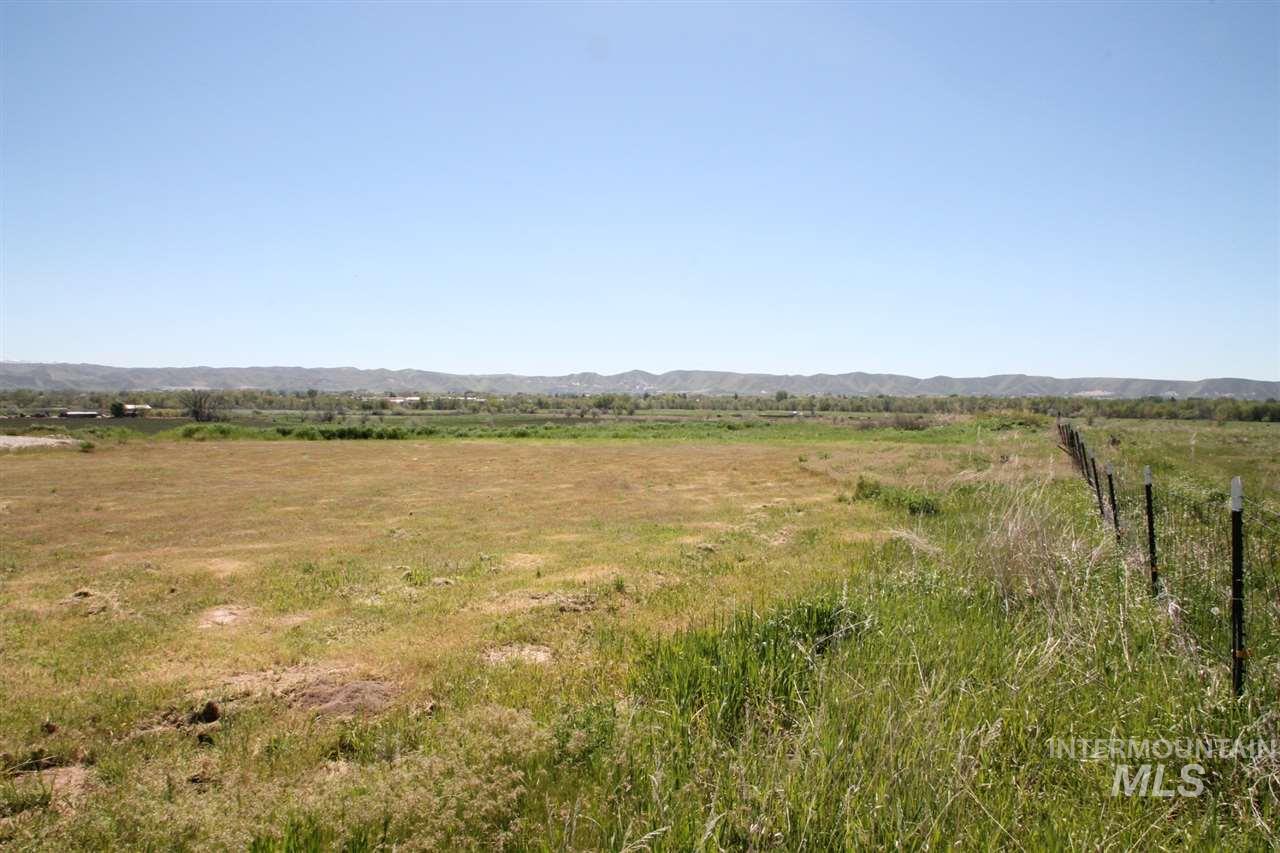 1015 Greenfields Lane Emmett, ID 83617 - Photo 1 of 1