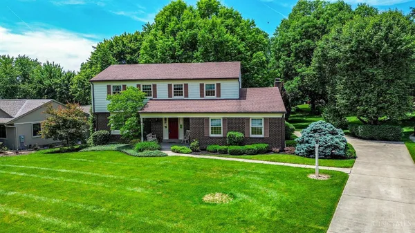 $450,000 | 2865 Countrylake Drive, Cincinnati, OH 45233