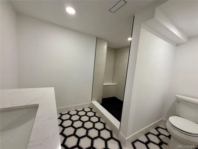 $1,150,000 | 6622 South Olive Court, Centennial, CO 80111