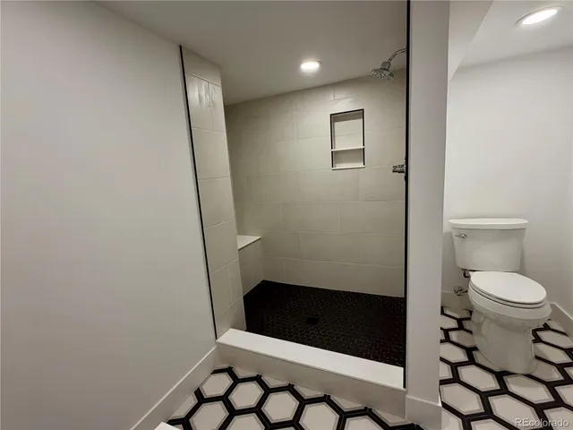 $1,150,000 | 6622 South Olive Court, Centennial, CO 80111