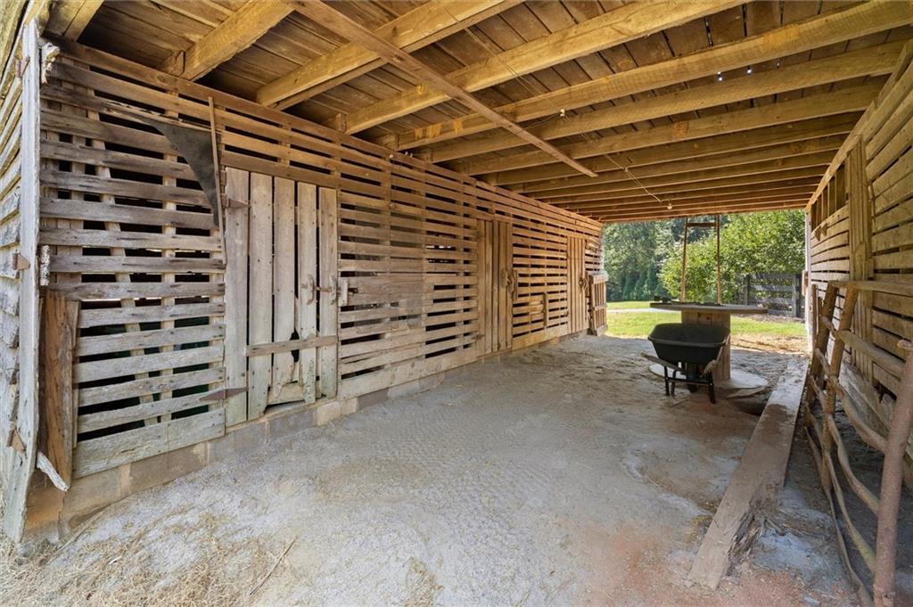 15995 Freemanville Road Milton, GA 30004 - Photo 12 of 142 Gallery Image 12