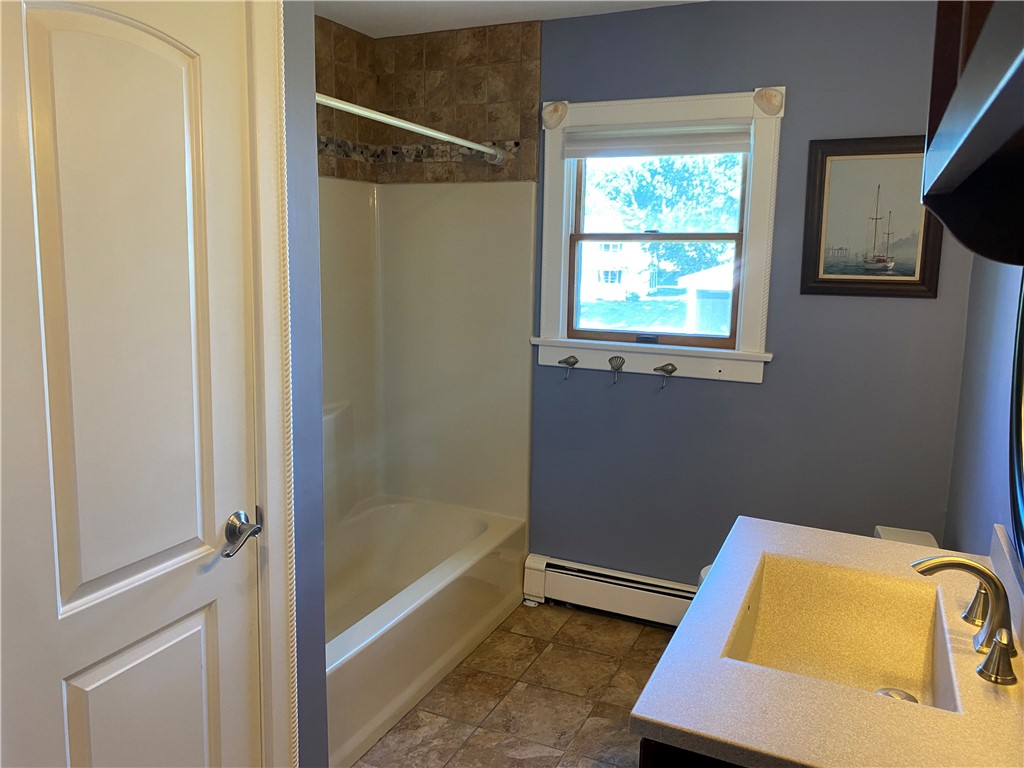 12 Sycamore Drive Westerly, RI 02891 - Photo 18 of 37