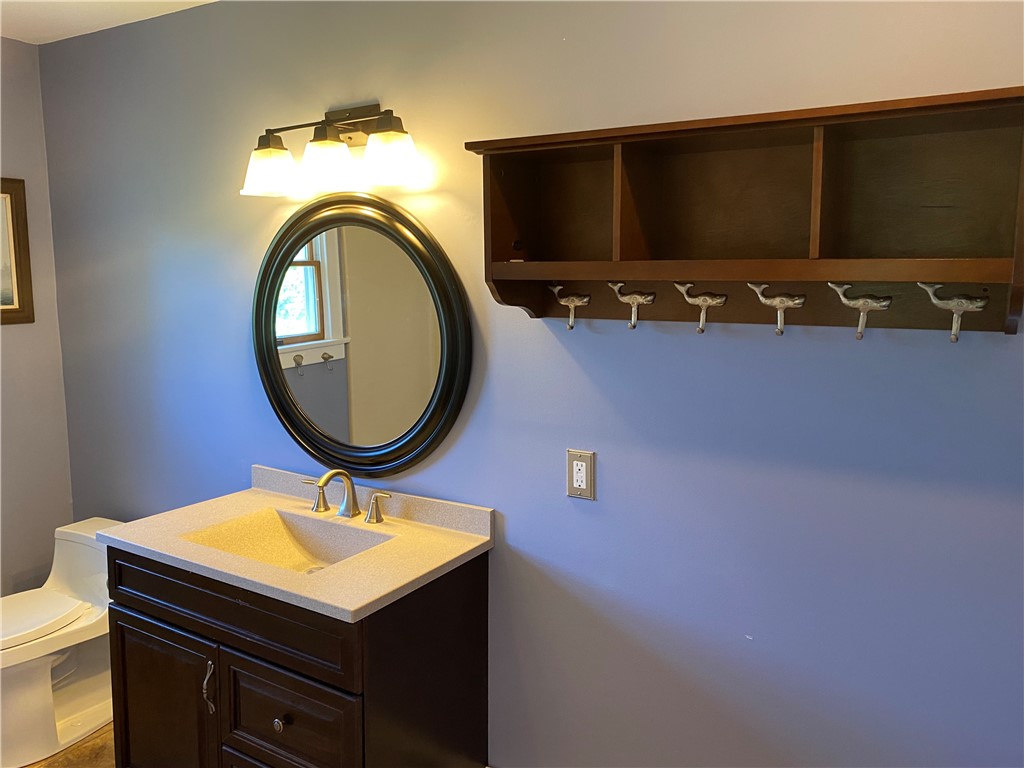 12 Sycamore Drive Westerly, RI 02891 - Photo 19 of 37