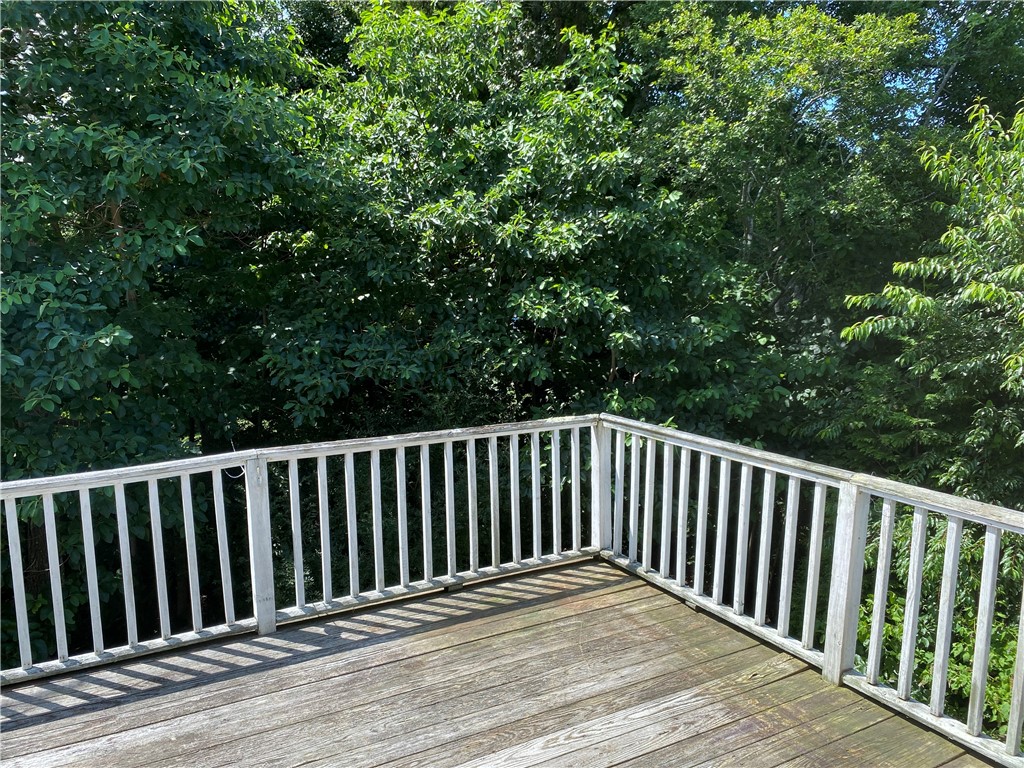 12 Sycamore Drive Westerly, RI 02891 - Photo 29 of 37