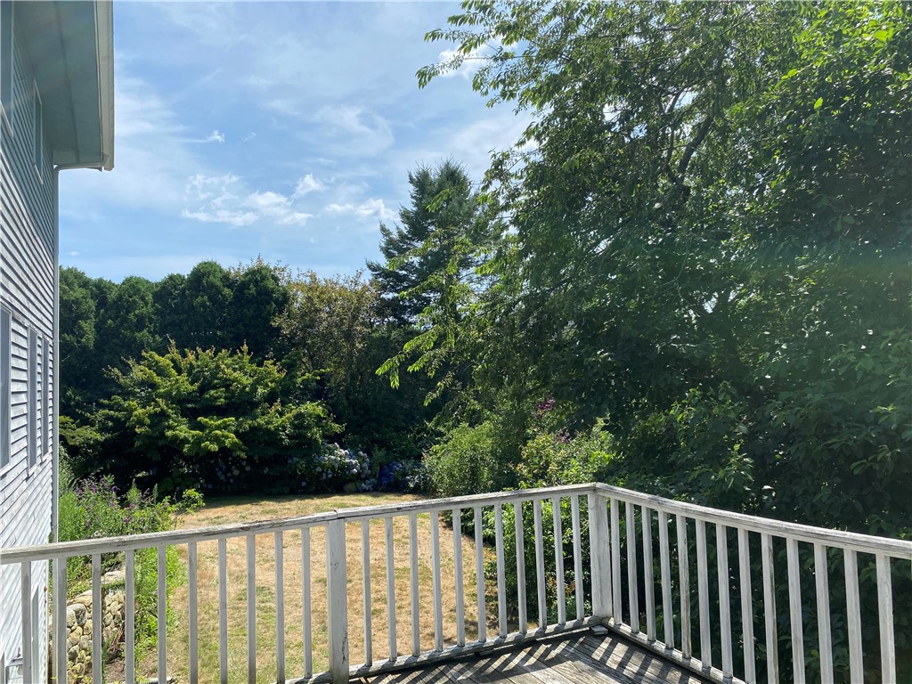 12 Sycamore Drive Westerly, RI 02891 - Photo 30 of 37