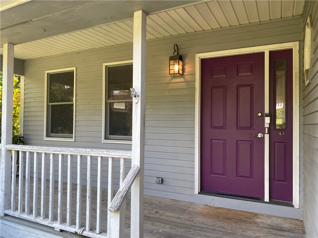 12 Sycamore Drive Westerly, RI 02891 - Photo 3 of 37