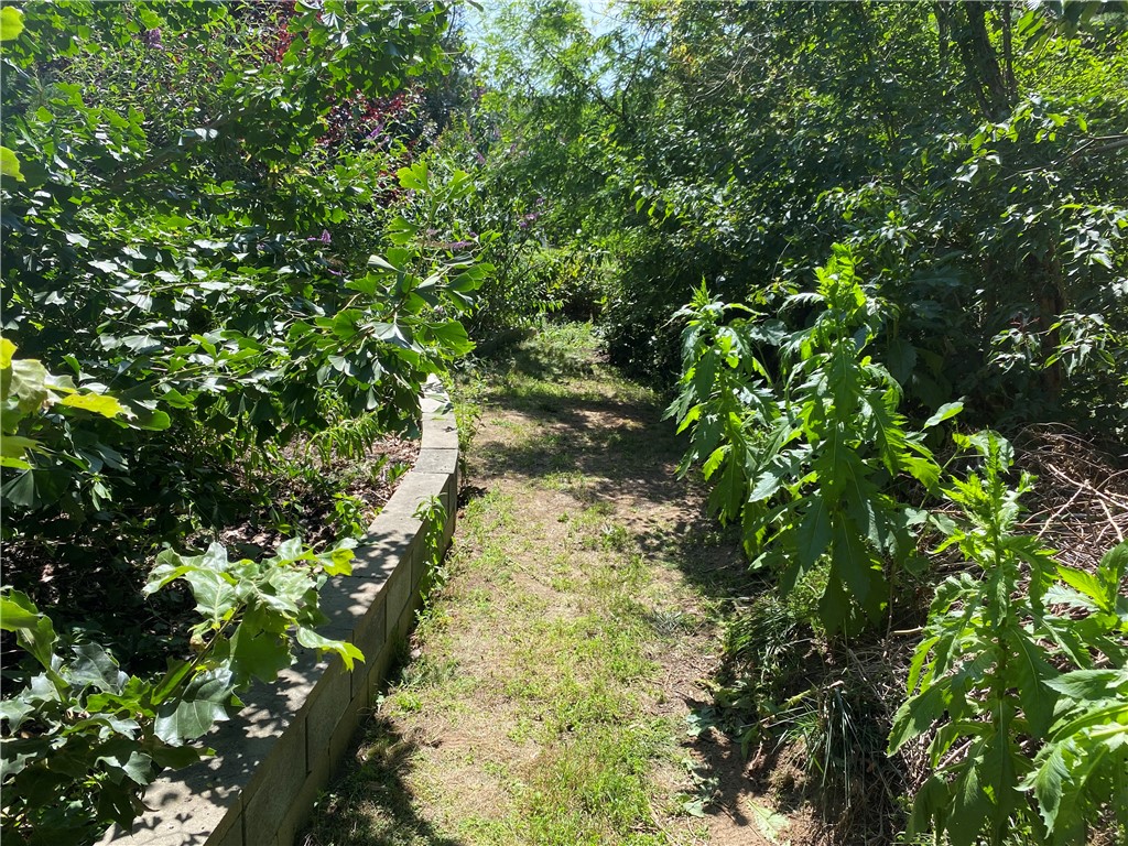 12 Sycamore Drive Westerly, RI 02891 - Photo 32 of 37