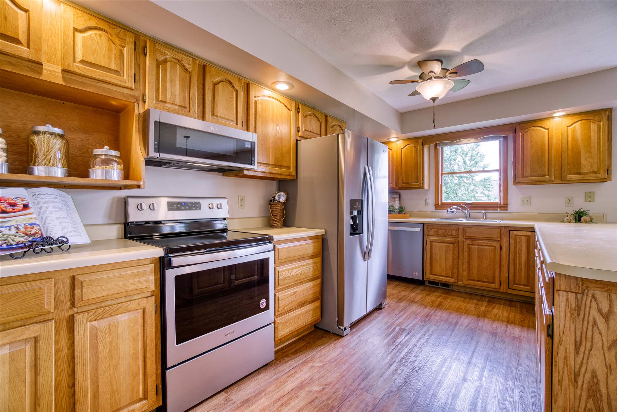 4067 Ridgetop Court Newburgh, IN 47630 - Photo 11 of 35 Gallery Image 11
