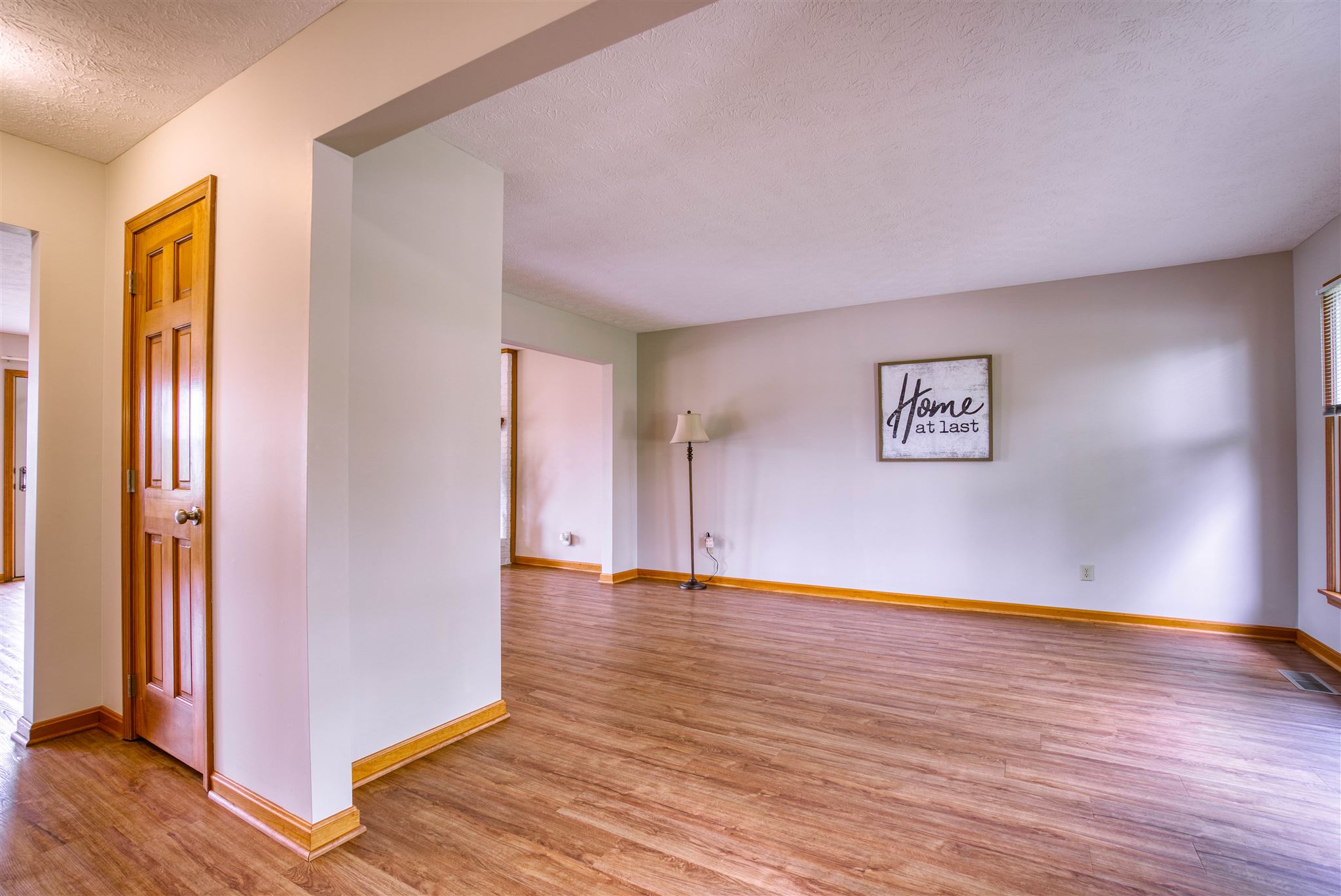 4067 Ridgetop Court Newburgh, IN 47630 - Photo 4 of 35 Gallery Image 4
