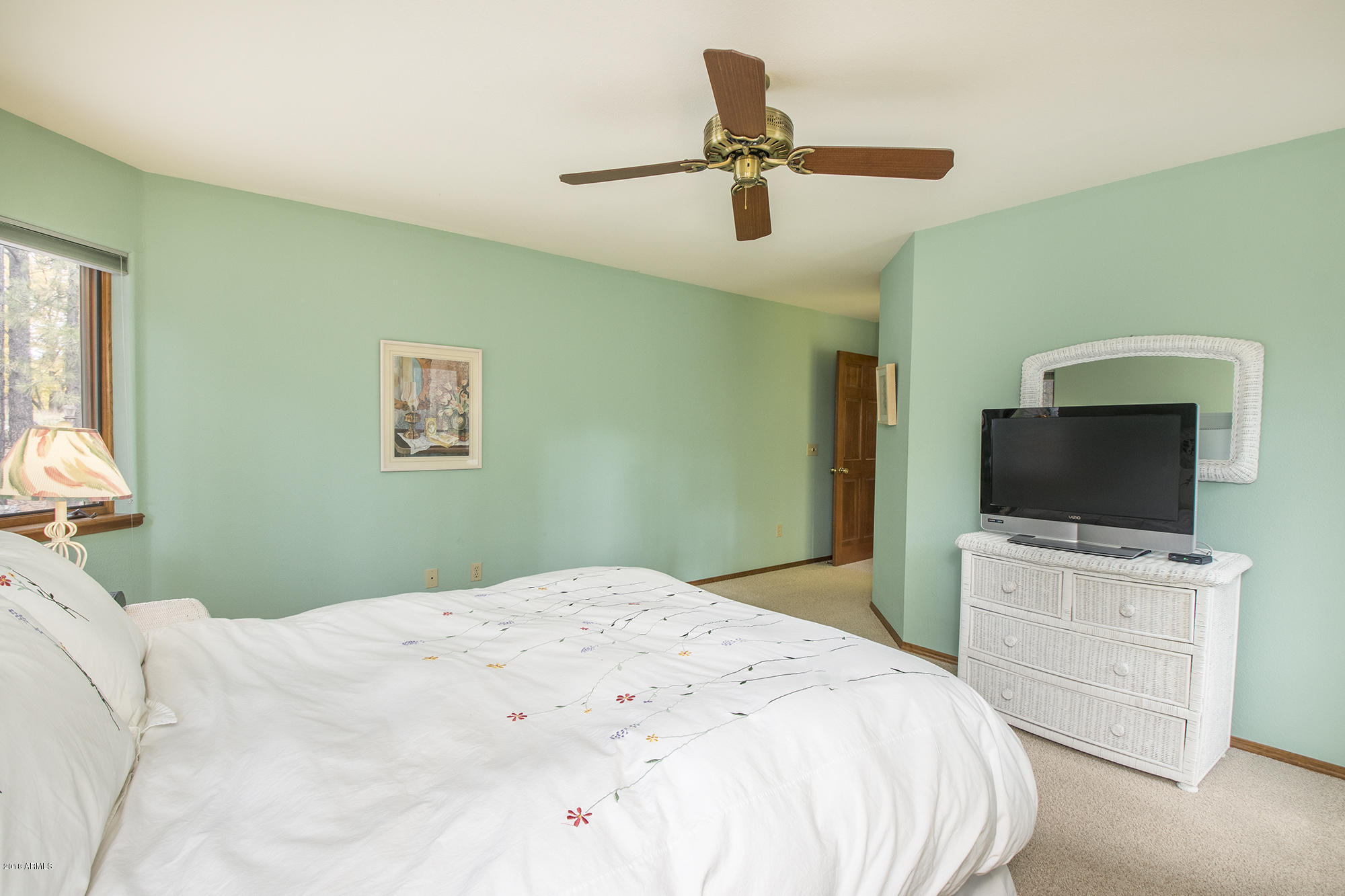 3717 Griffiths Spring Flagstaff, AZ 86005 - Photo 20 of 30 20_Master Bedroom2