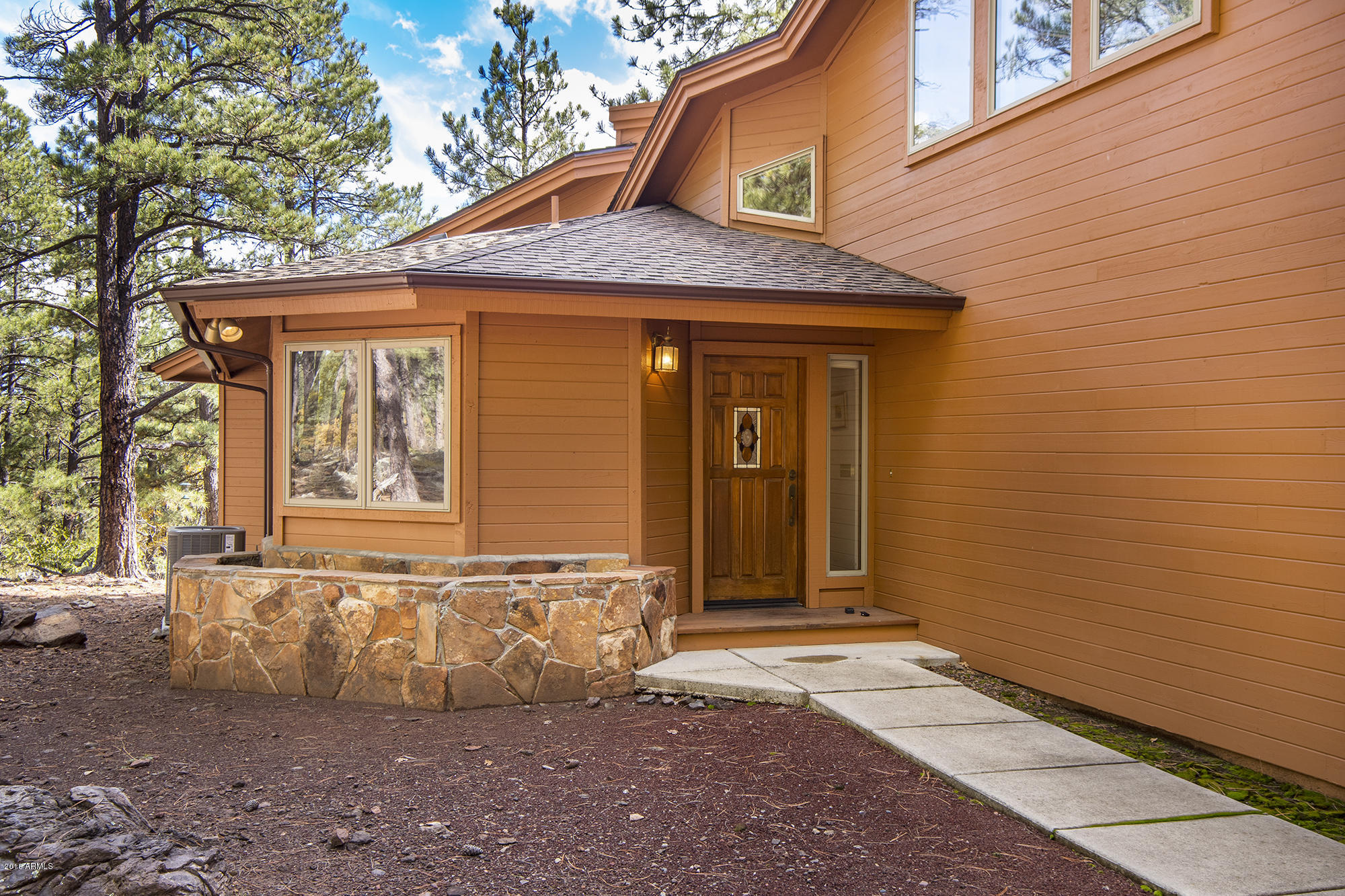 3717 Griffiths Spring Flagstaff, AZ 86005 - Photo 8 of 30 08_Front4