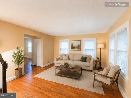 $325,000 | 3229 12th Place Southeast, Washington, DC 20032