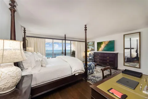 $2,900,000 | 2 Grove Isle Drive, Unit B1109, Coconut Grove, FL 33133