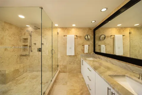 $2,900,000 | 2 Grove Isle Drive, Unit B1109, Coconut Grove, FL 33133