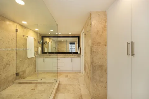 $2,900,000 | 2 Grove Isle Drive, Unit B1109, Coconut Grove, FL 33133