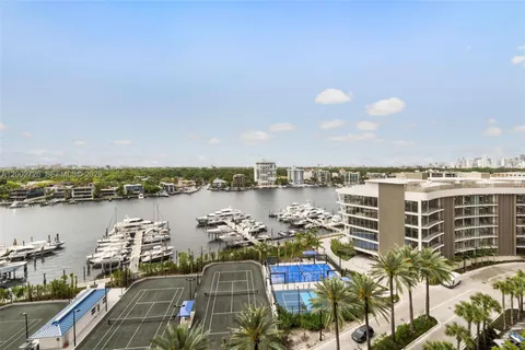 $2,900,000 | 2 Grove Isle Drive, Unit B1109, Coconut Grove, FL 33133