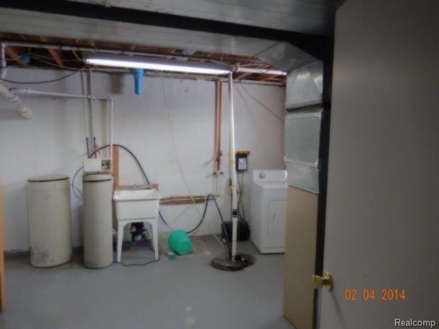 589 North Tipsico Lake Road Hartland, MI 48353 - Photo 17 of 21 2-4-14 018.jpg