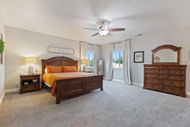 $779,000 | 3127 Joshua Avenue, Clovis, CA 93611