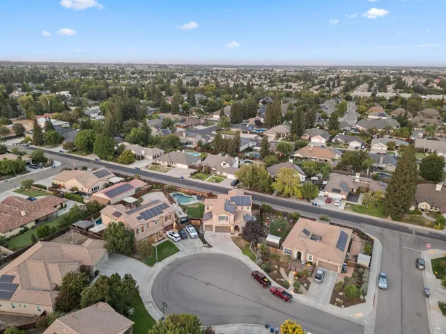 $779,000 | 3127 Joshua Avenue, Clovis, CA 93611