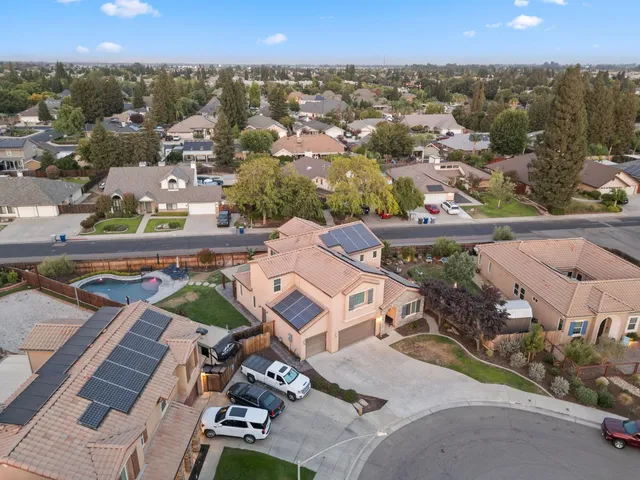 $779,000 | 3127 Joshua Avenue, Clovis, CA 93611