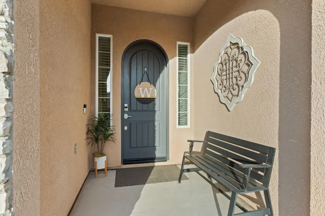 $779,000 | 3127 Joshua Avenue, Clovis, CA 93611